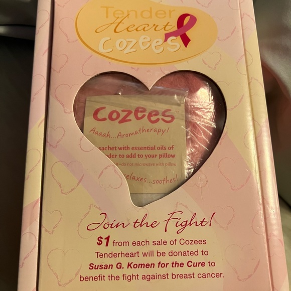 NIB Tender Heart pink Cozee with aromatherapy. - Picture 1 of 3